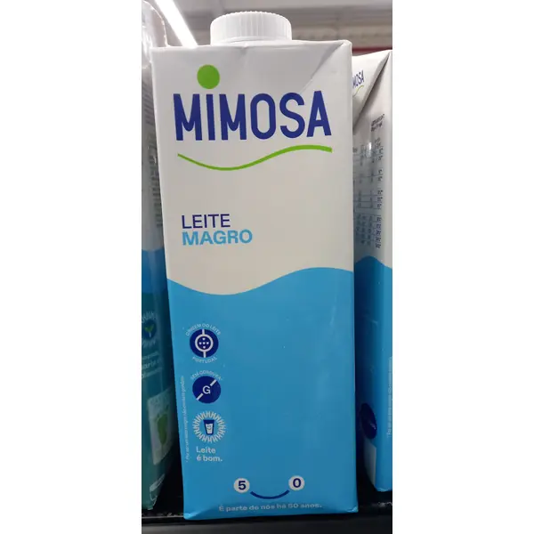 Skimmed UHT Milk