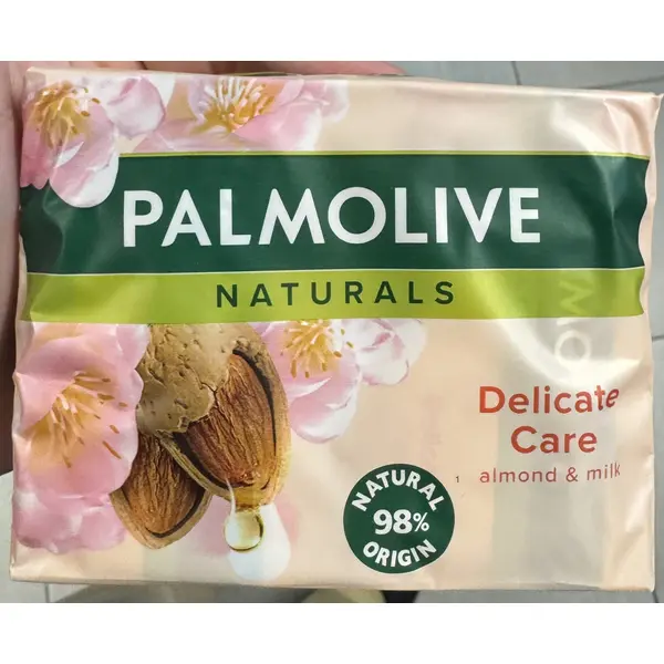 Palmolive Almond & Milk Soap Bar x4 4 x 90 g